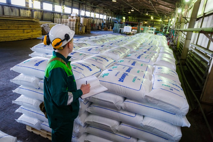 «УРАЛХИМ» произвел 3 млн тонн продукции в первом полугодии 2016 года